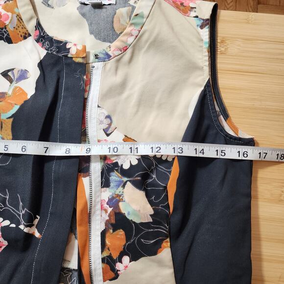 3.1 Phillip Lim Floral peplum, sleeveless, size s, zip front - Picture 15 of 16